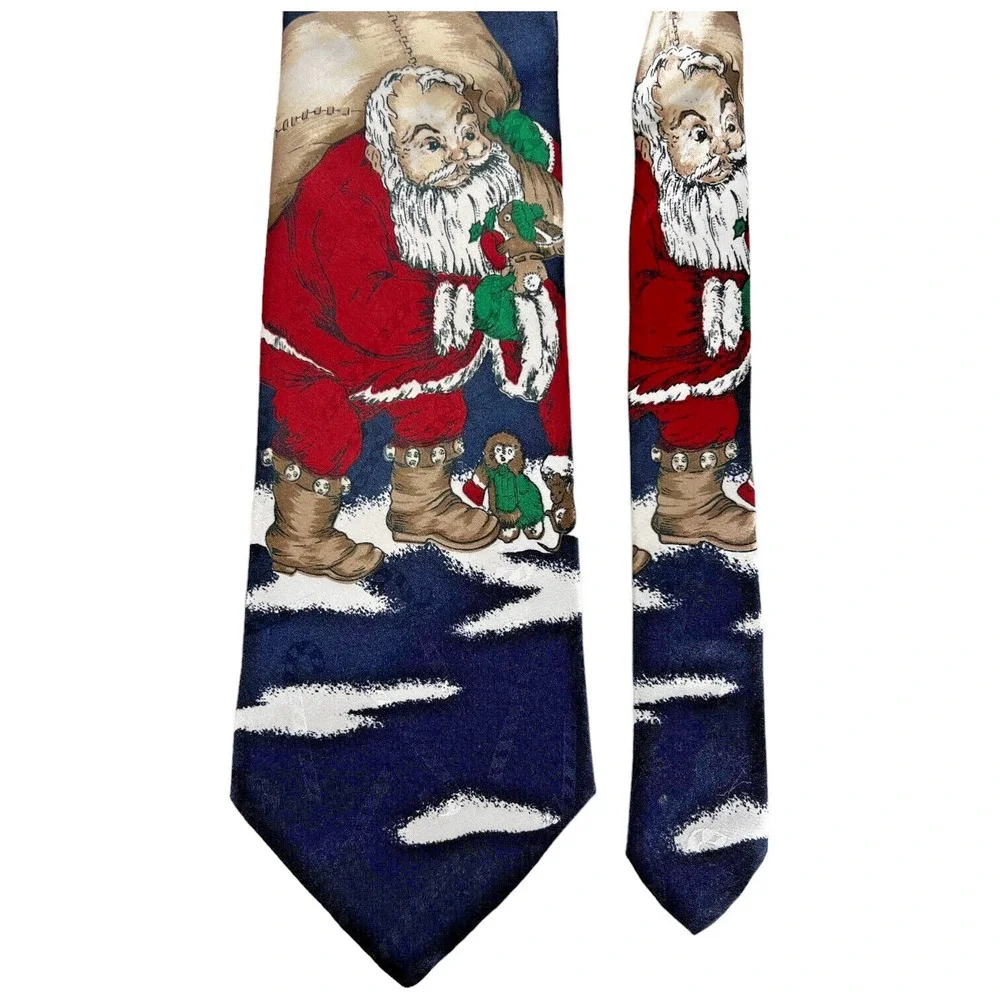 Hallmark By MMG Santa Claus Christmas Tie With Santa Carrying His Toy Bag Mens - Picture 3 of 7
